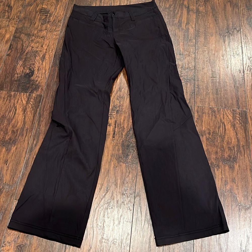 Athleta Nylon wide leg mid rise Pants size 4 black in EUC